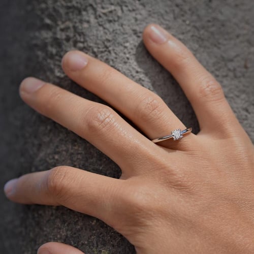Verlobungsring mit Lab Grown Diamanten Katya
