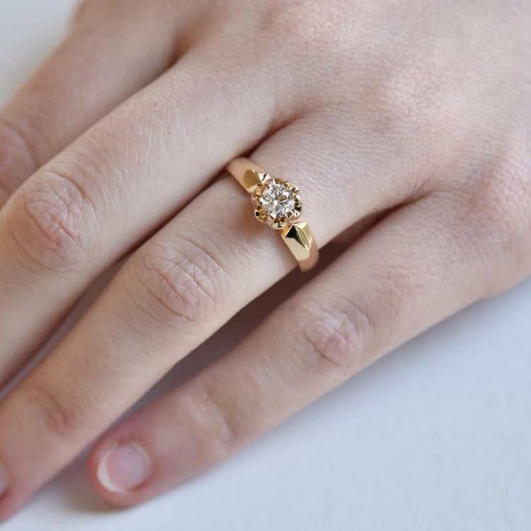 Ring mit Diamanten 11020