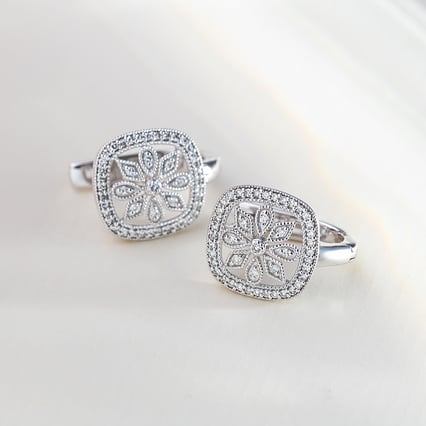 Ohrringe mit Diamantblumen Retta