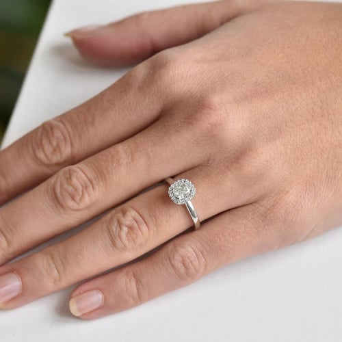 Verlobungsring aus Gold mit Prinzess-Diamanten Eleria