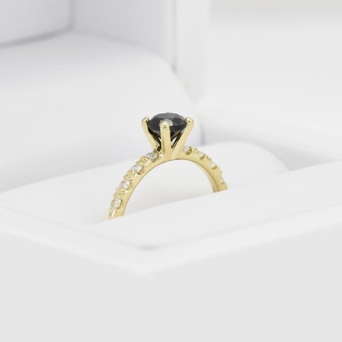 Verlobungsring mit schwarzem Diamant Megha