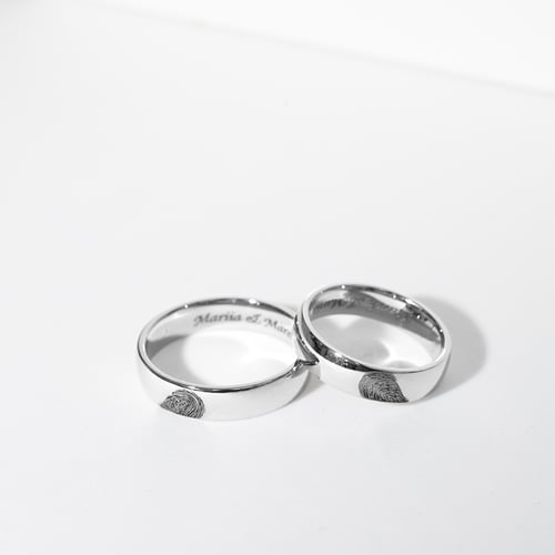 Trauringe aus Platin mit Ihrem Fingerabdruck Hiale