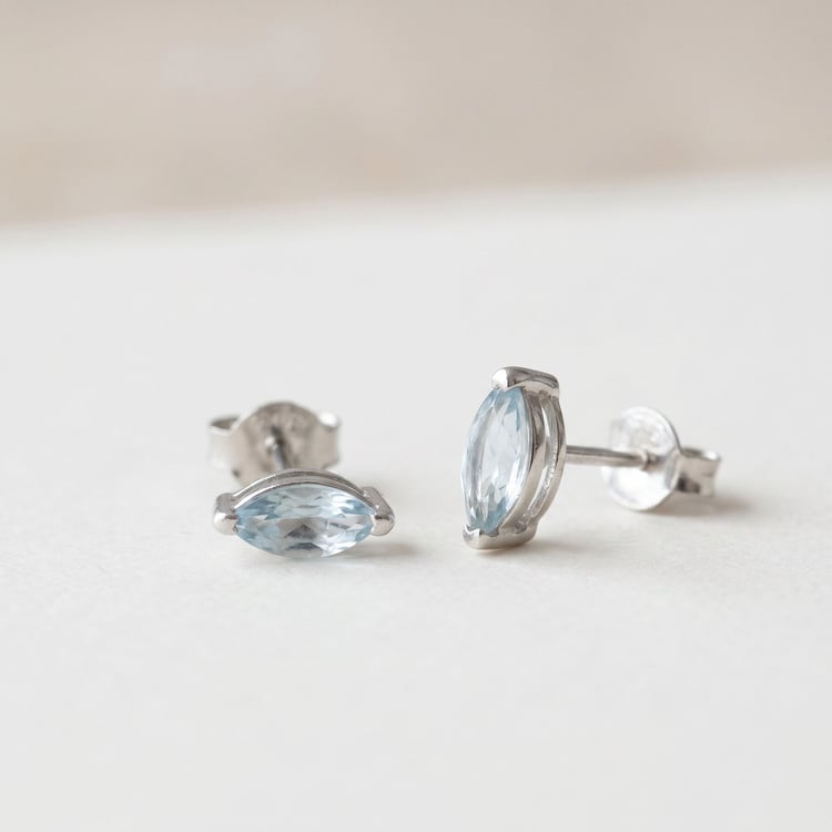 Minimalistische Ohrstecker aus Silber mit Aquamarin Andine 170360