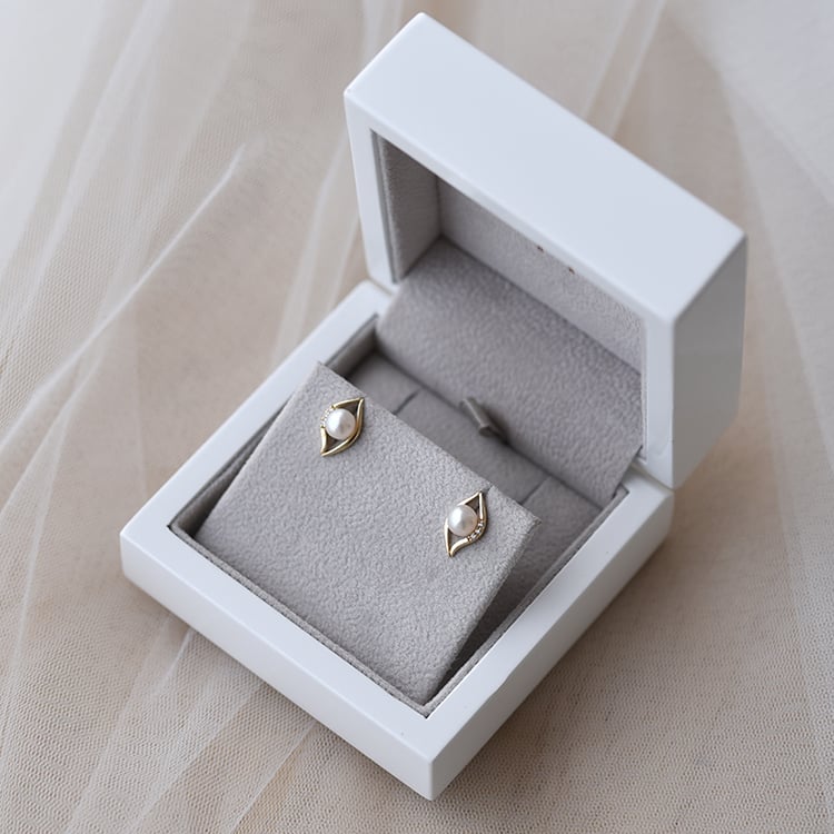 Elegante Ohrringe mit Perlen und Zirkonia Rochelle 61625