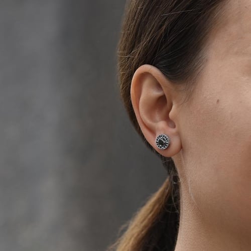 Goldene Ohrstecker mit schwarzen Diamanten Zulfikar
