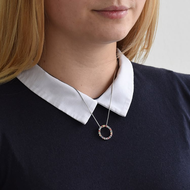 Silberner Anhänger mit mehrfarbigen Saphiren Mirjana 79153