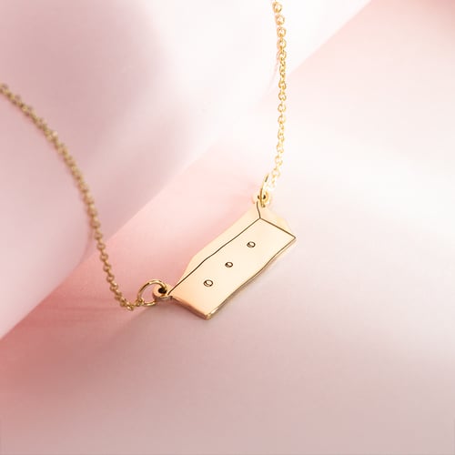 Silberne Kette mit einem Kasten Der Kleine Prinz