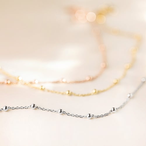 Silbernes Armband mit Kugeln 18 cm