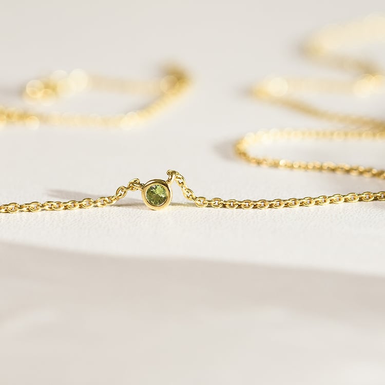 Minimalistische Kette mit einem grünen Saphir Glosie 157137