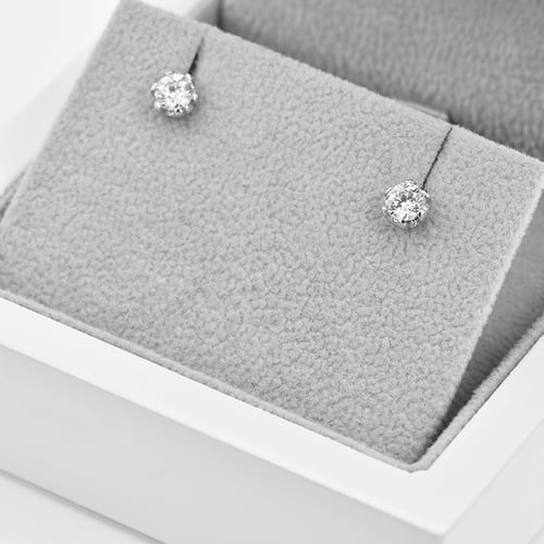 Ohrstecker mit Diamanten Heleri