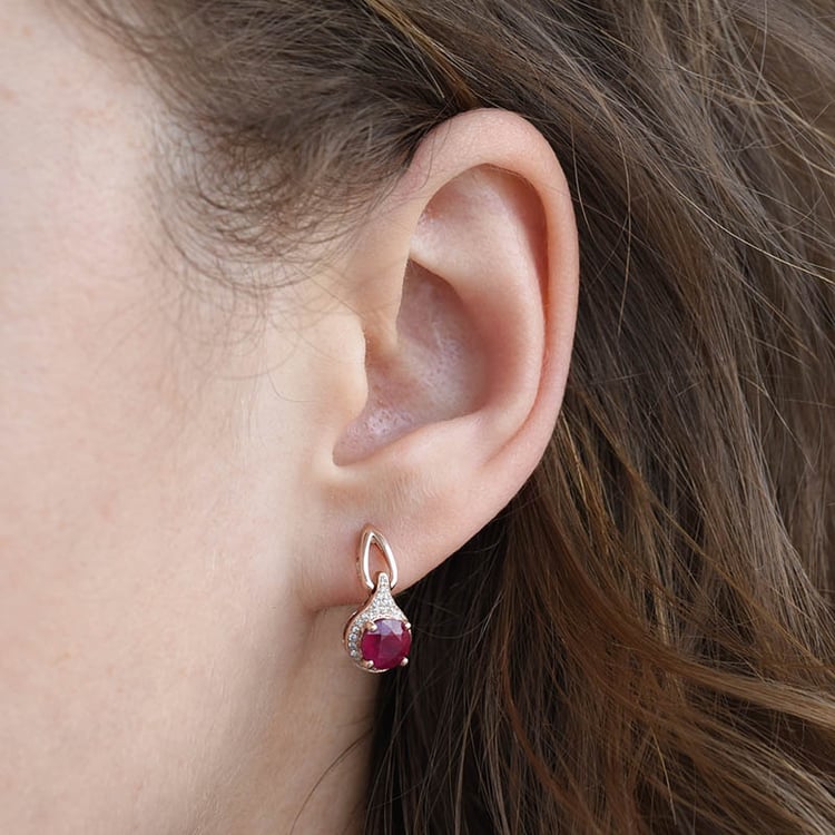 Goldene Ohrringe mit Rubinen und Diamanten Abin 93377