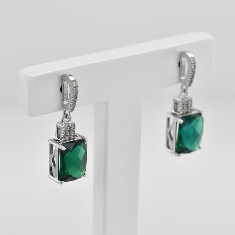 Ohrringe mit Smaragden und Topasen 37554