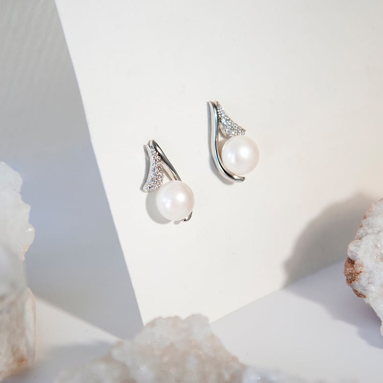 Silberne Perlenohrstecker mit Zirkonia Lomina 108434