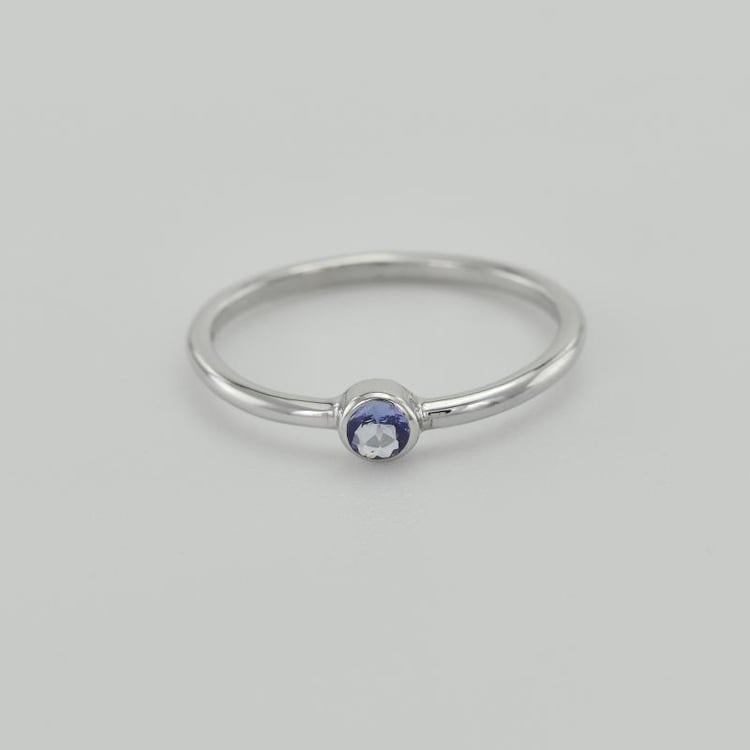 Minimalistischer Goldring mit Tansanit Emilien 33809