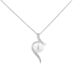 Moderne Anhänger aus Silber mit Perle und Zirkonia Acanda