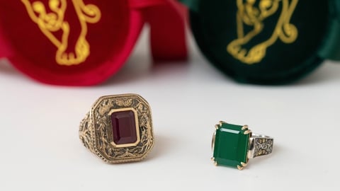 Schmuck nach Wunsch: Die Herstellung von Familien Schmuck