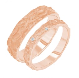 Eheringe mit atypischer Oberfläche Marry