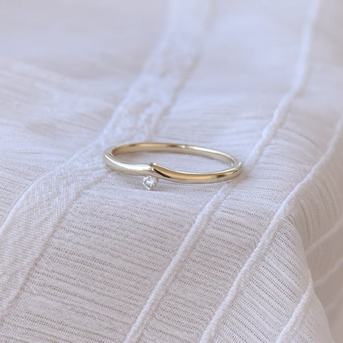 Silberring in V-Form mit einem Lab Grown Diamanten Doreen