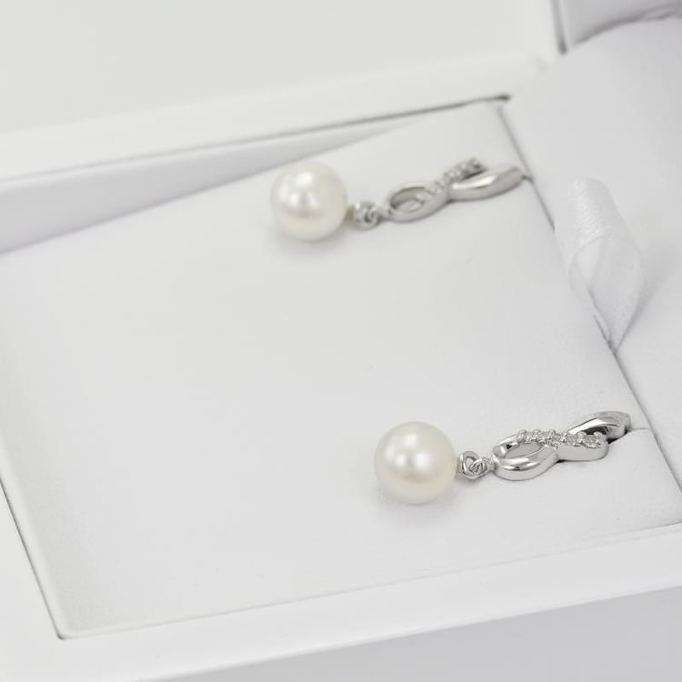 Hängende Perlenohrringe 28022