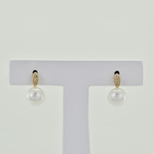 Perlenohrringe aus Gold und mit Diamanten Holis