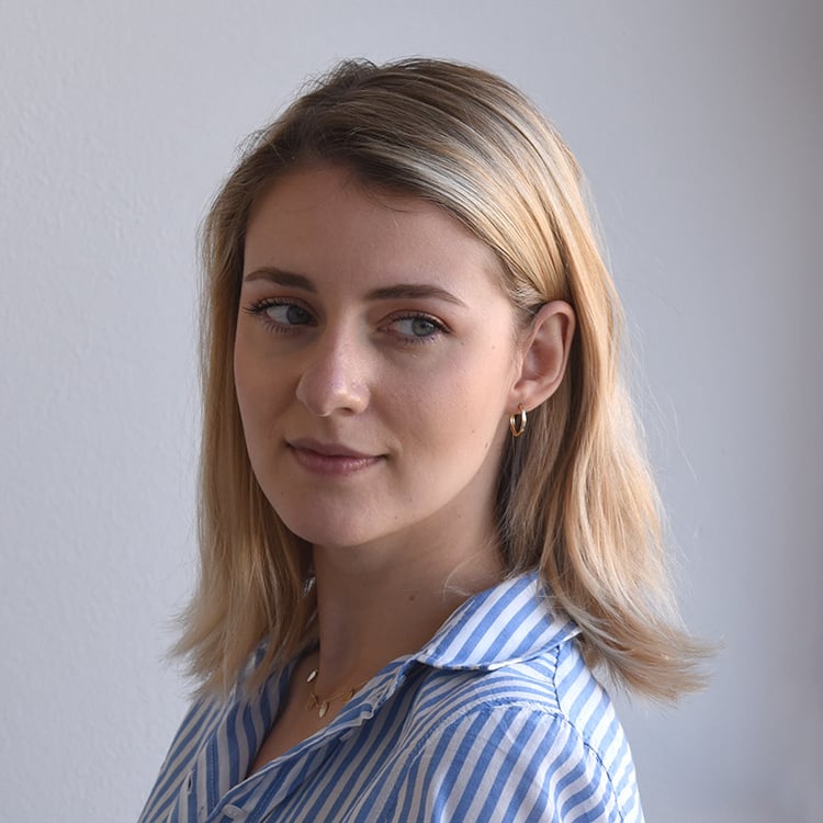 Goldene 16 mm Creolen Ouida 67709