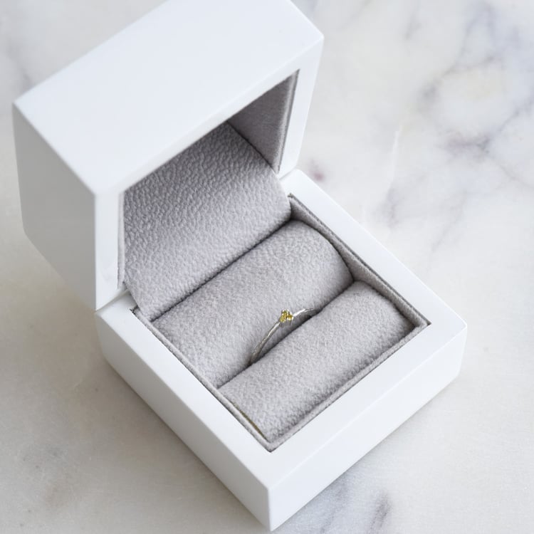 Ring mit gelben Diamanten Milan 86100