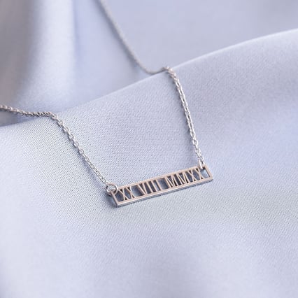 Goldene Kette mit Datum in römischen Zahlen Ihrer Wahl Marcus