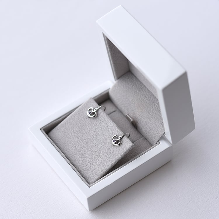 Goldene Kinderohrringe in Herzform mit Edelstein Ihrer Wahl Ariel 59033