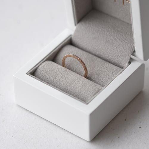 Eternity-Ring mit 1.50 mm großen Moissaniten Otila