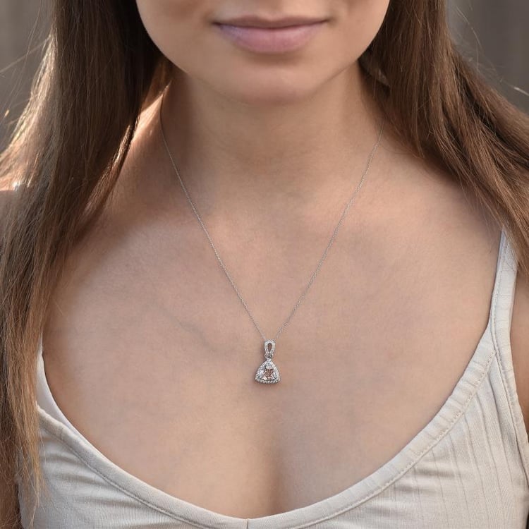 Anhänger mit Morganit 32926