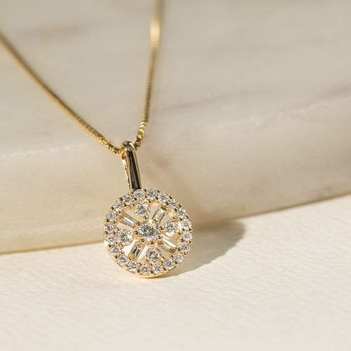 Funkelnder Anhänger mit Lab Grown Diamanten Collyn