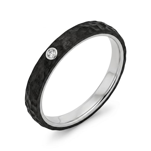 Flache Eheringe aus Carbon mit Diamant Rose