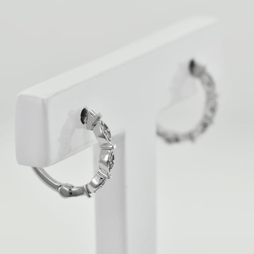 Creolen mit Lab Grown Diamanten Wontisa