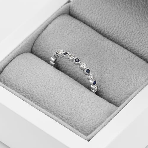 Eheringe mit Diamanten und Saphiren Catalin