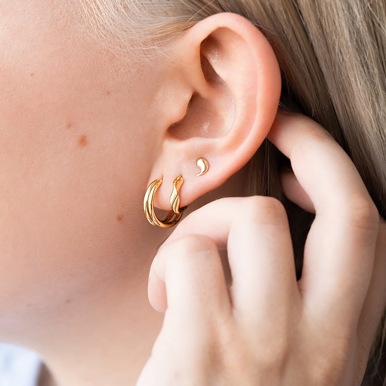 Gewellte runde Ohrringe aus Silber Tilly 126744