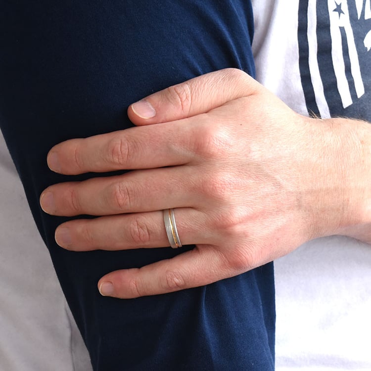 Goldene Eheringe aus kombiniertem Gold Miro 77716