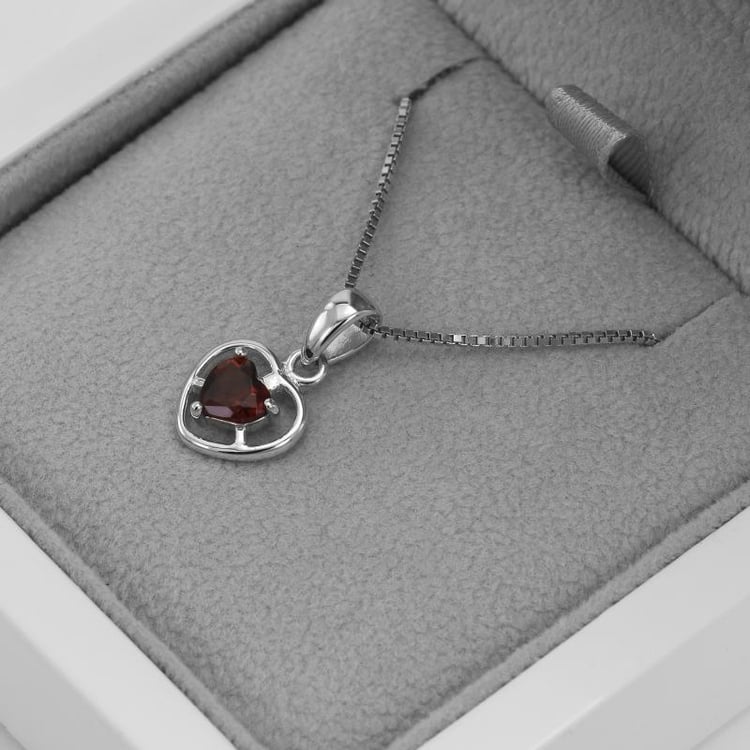 Silberne Halskette mit Granat 50286