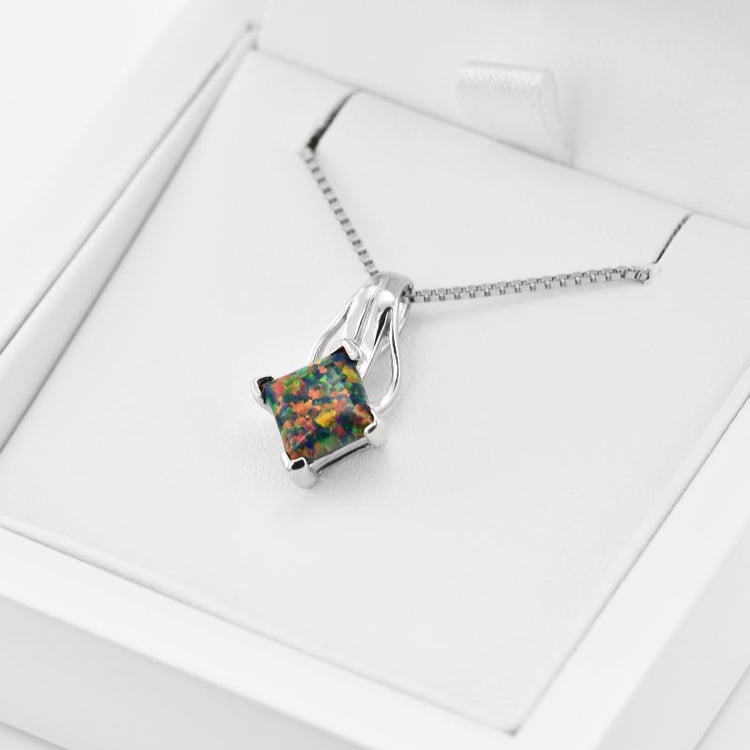 Anhänger mit schwarzem Opal 19785