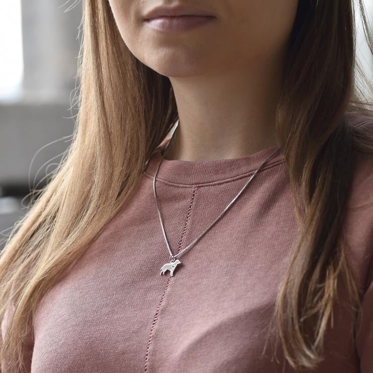 Hals mit Silber Anhänger mit Hund-Motiv 31938