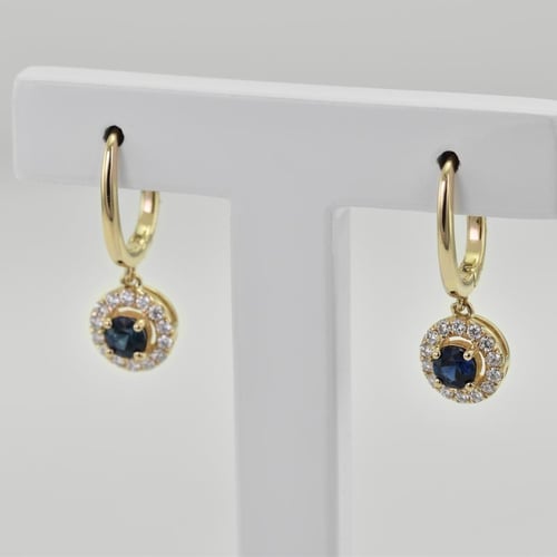 Goldene Ohrringe mit Saphiren und Diamanten Macy