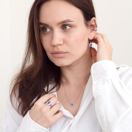 Tansanit Halskette mit Diamanten Naara