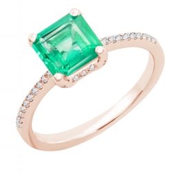Ring mit einem Smaragd in Princess Form und Diamanten Kip