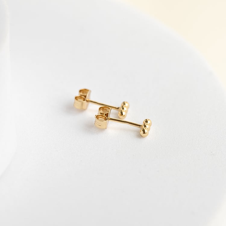 Silberne Ohrringe mit drei Kugeln Fern 143518