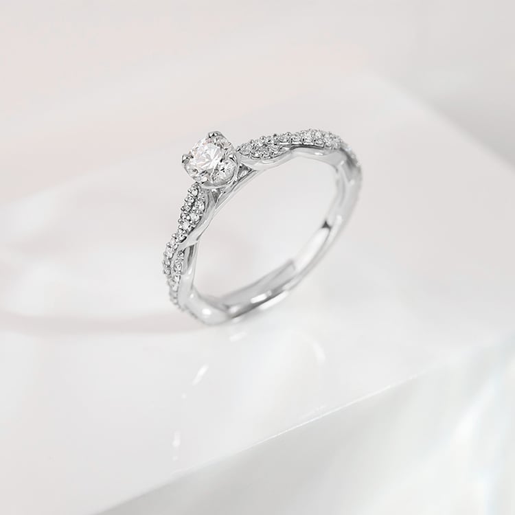 Verflochtener Verlobungsring mit Lab Grown Diamanten Minna 152678