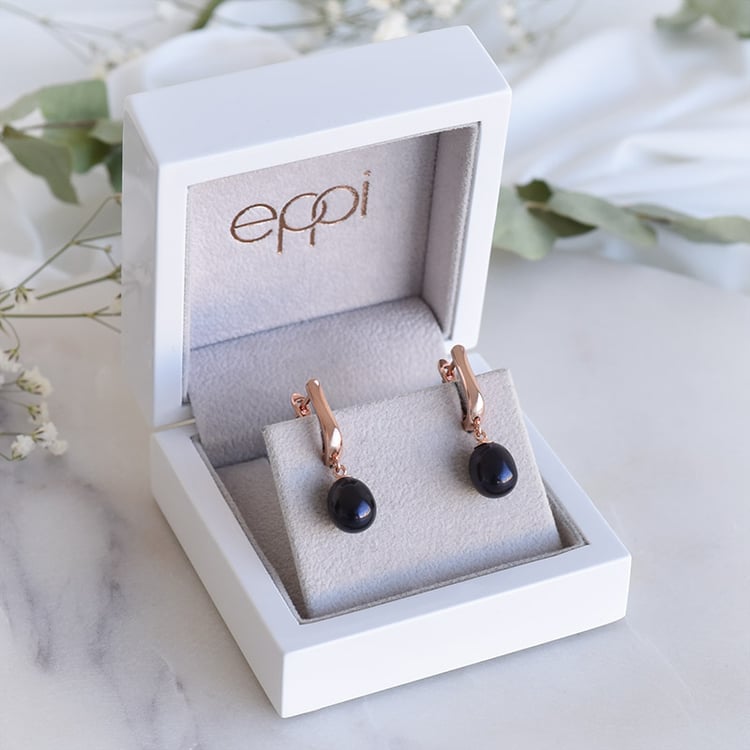 Vergoldete Ohrringe mit schwarzen Perlen Moishe 87955