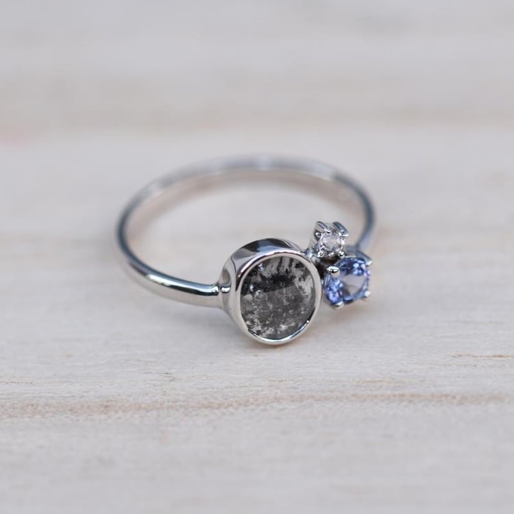 Ring mit Tansanit 49707