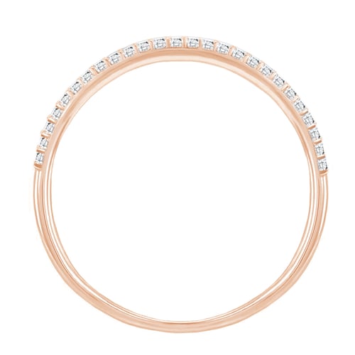 M Ring aus Gold mit Diamanten halbbesetzt Topsey