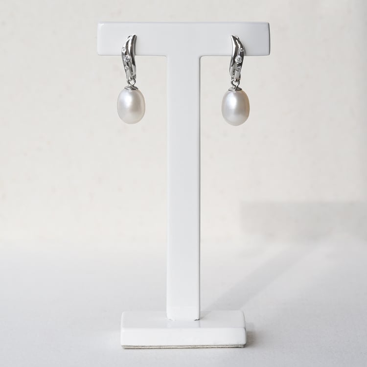 Silberne Ohrringe mit Perle und Zirkonia Chaleb 78061