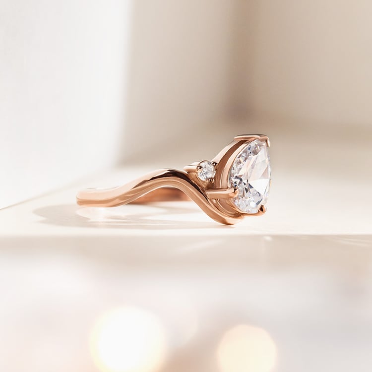 Gewellter Verlobungsring 154917