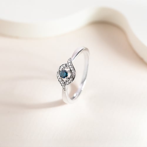 Verlobungsring mit blauem Diamant Nurisa